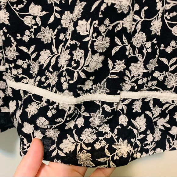 Old Navy Split Neck Boho Top Relaxed Floral Black and White peasant size xxl - Picture 7 of 9